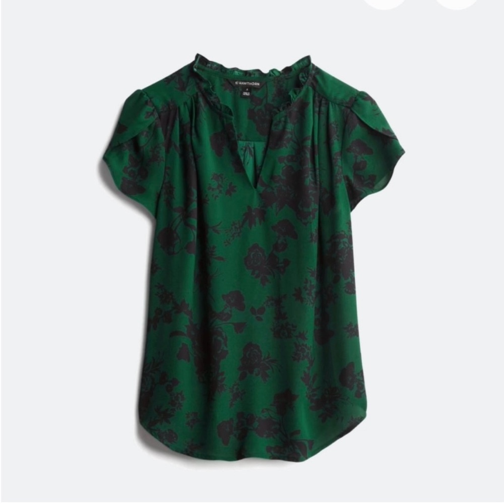 41 Hawthorn Emerald and Ebony Floral Top